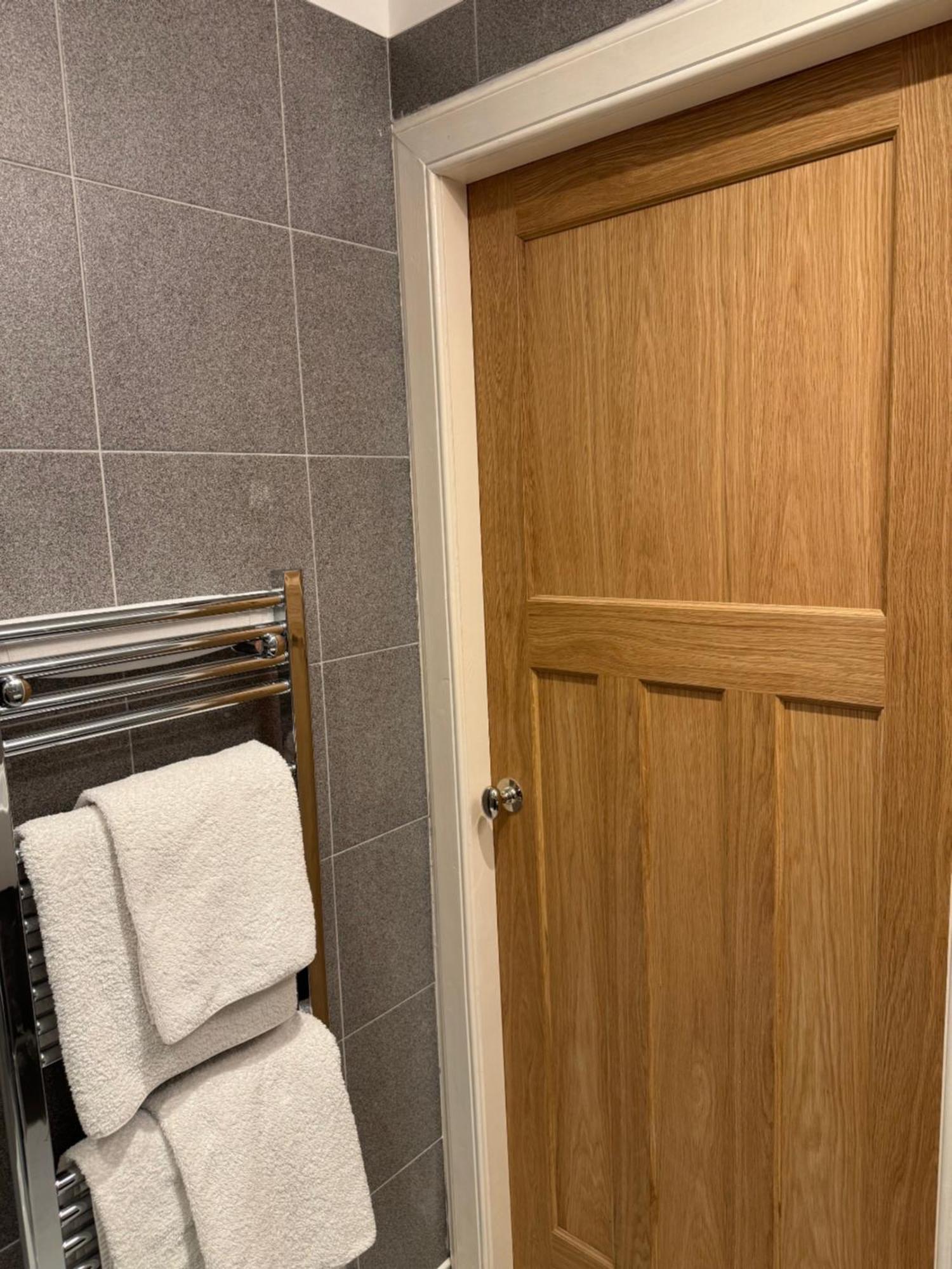 Aaron Glen Guest House Loanhead Buitenkant foto